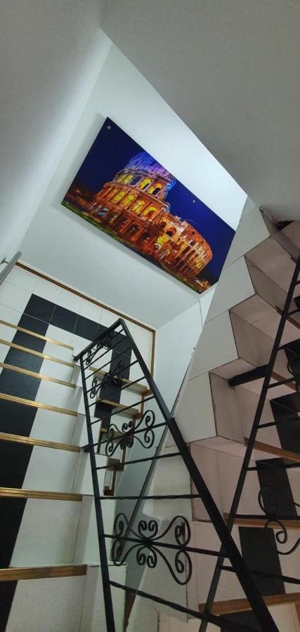 Hotel Picasso 70 Меделин Екстериор снимка